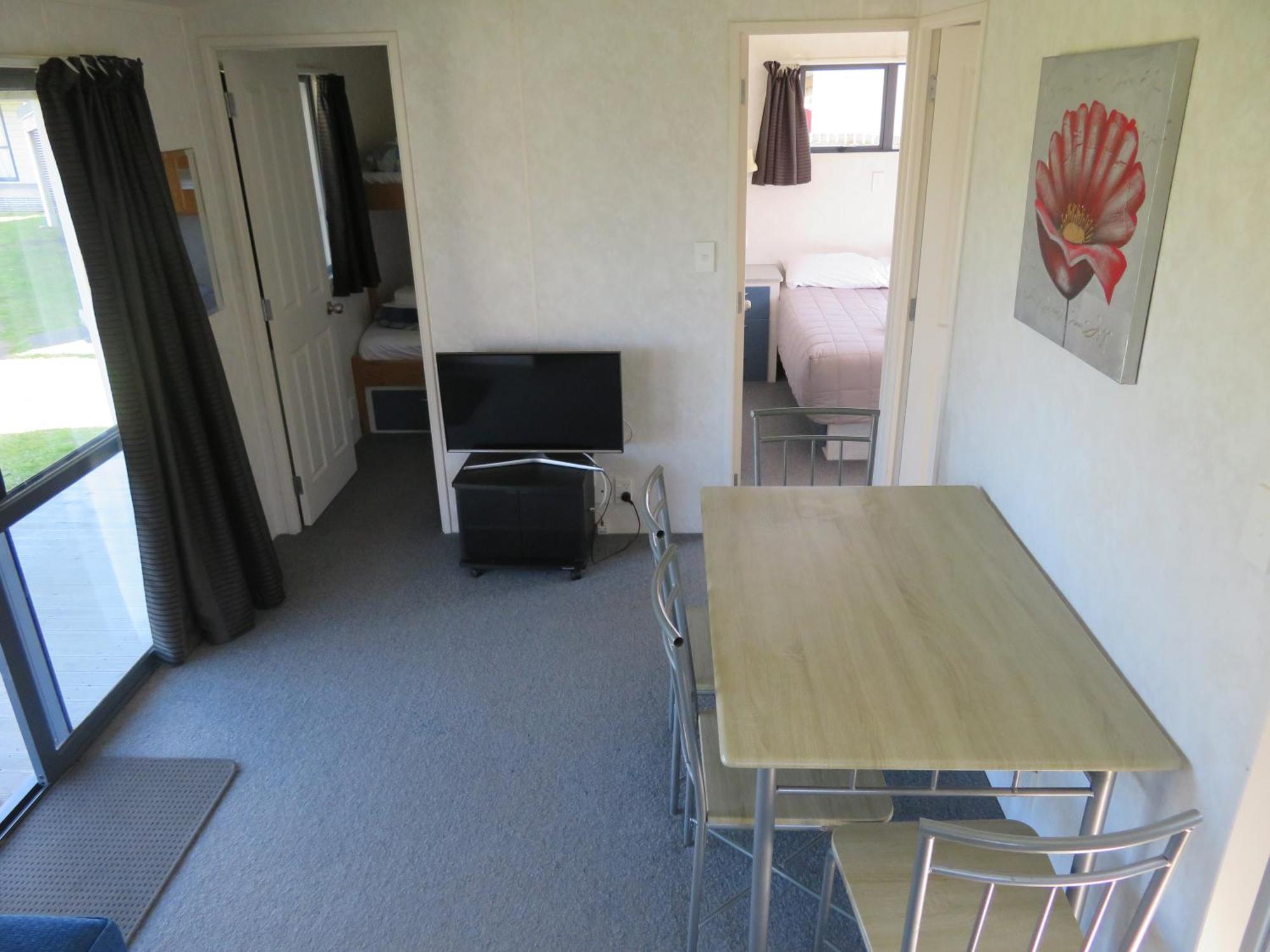 Whanganui Seaside Holiday Park Room photo