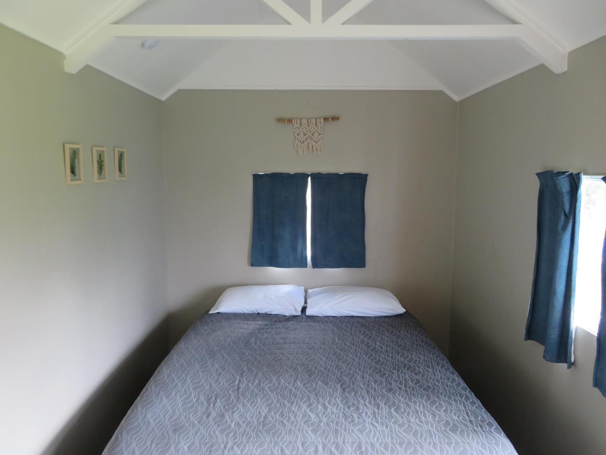 Whanganui Seaside Holiday Park Room photo